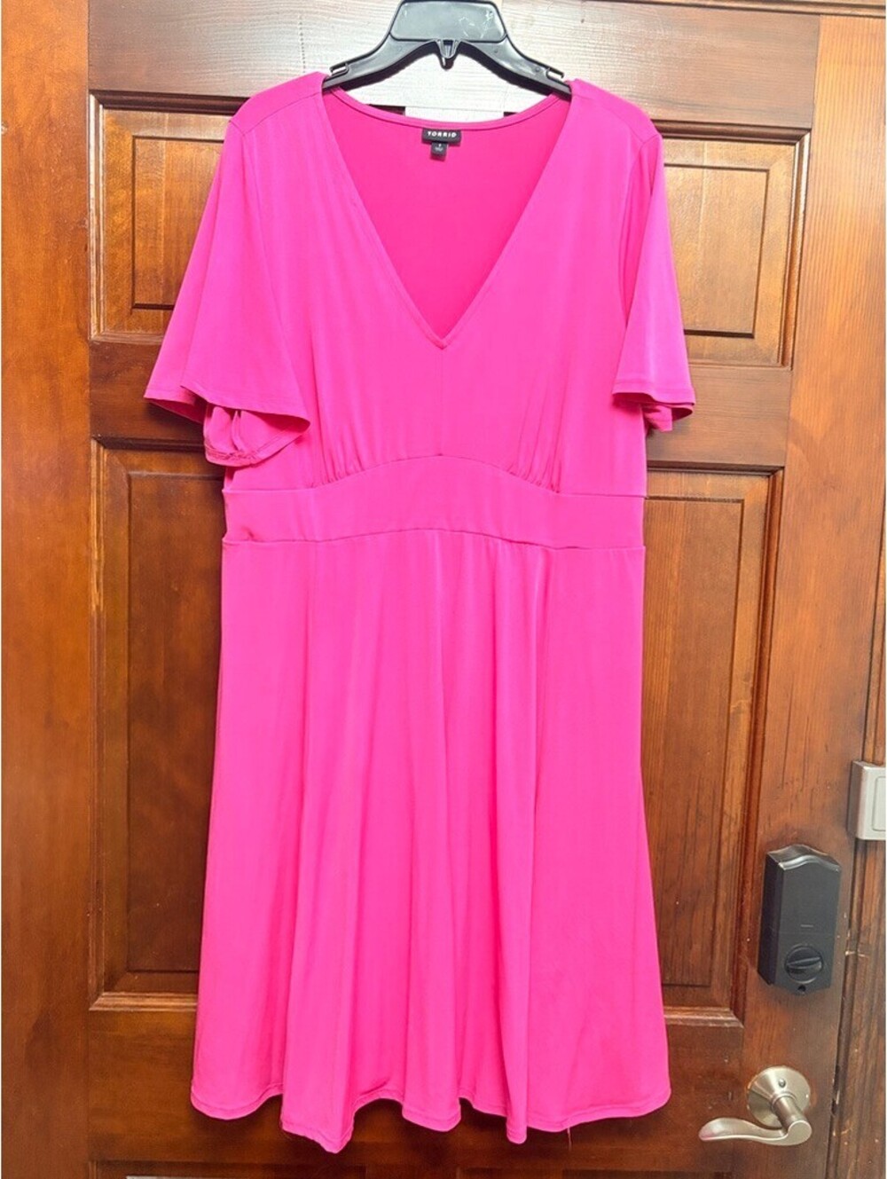 Torrid Size 1 Studio Knit Skater Dress Pink Fuchsia V-Neck Flutter Sleeve 1X